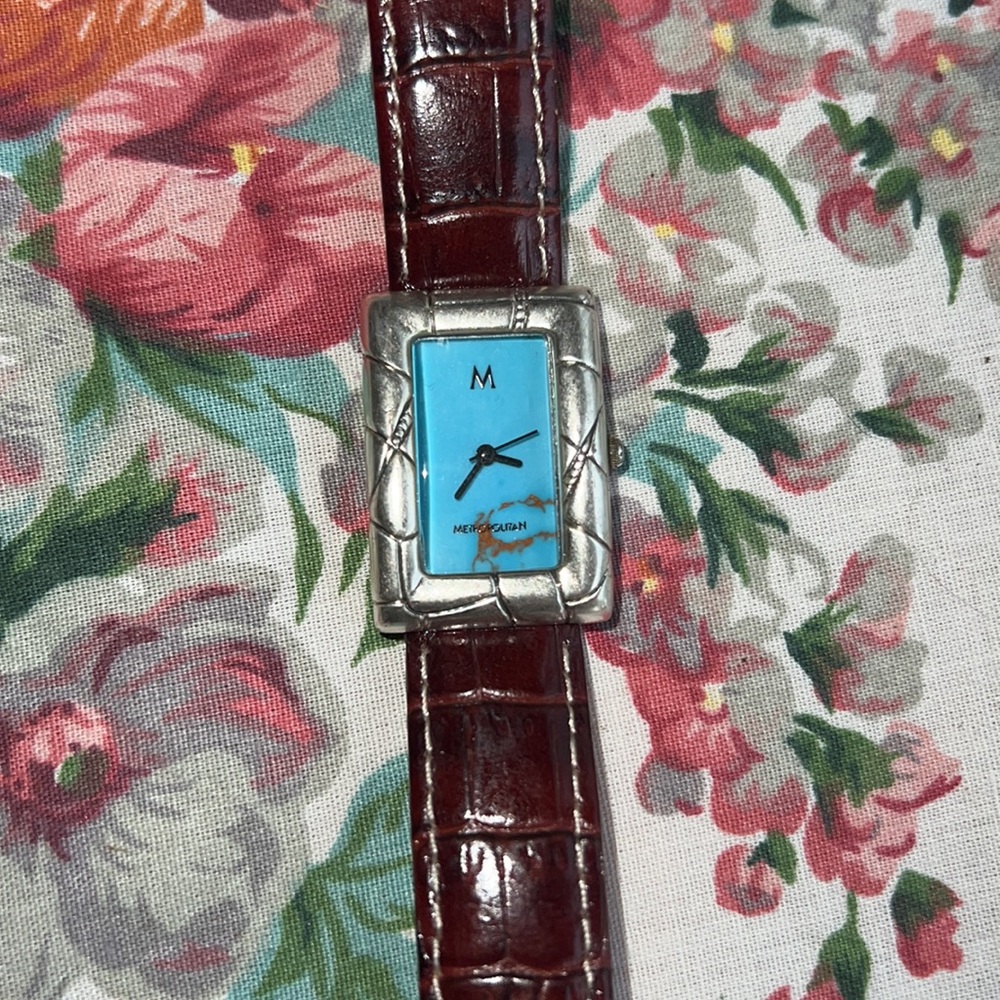 Metropolitan Turquoise blue face design watch. New condition
